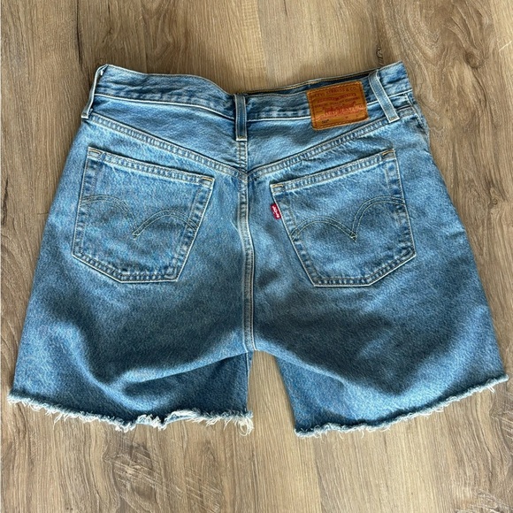 Levis 501 Distressed Jean Shorts - Picture 2 of 5
